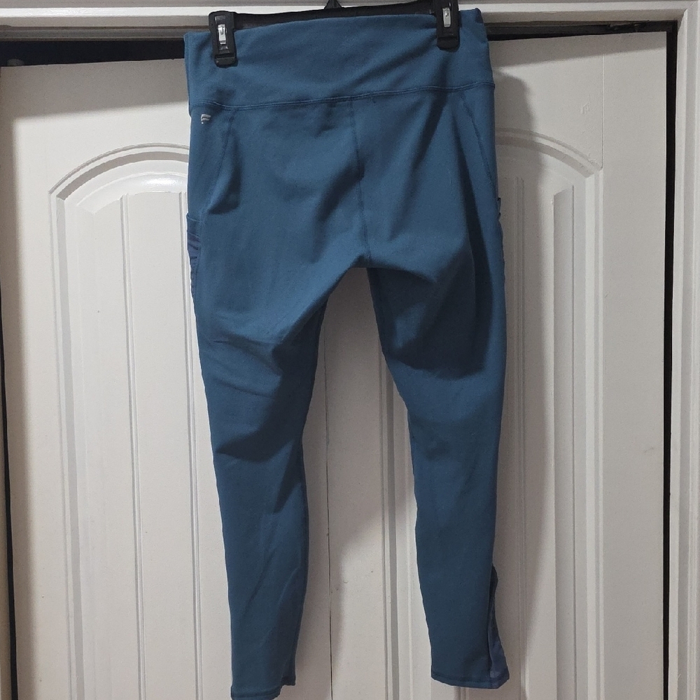 Fabletics Blue Leggings - Picture 2 of 3